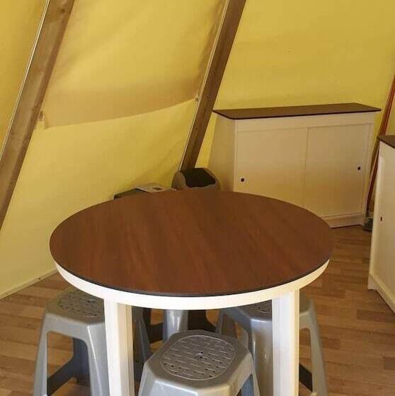 ホテル Tipi Les P Tites Maisons Dans La Prairie