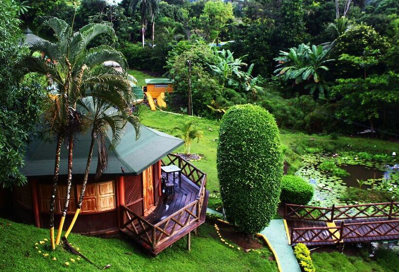 ホテル Nautilos Trigana