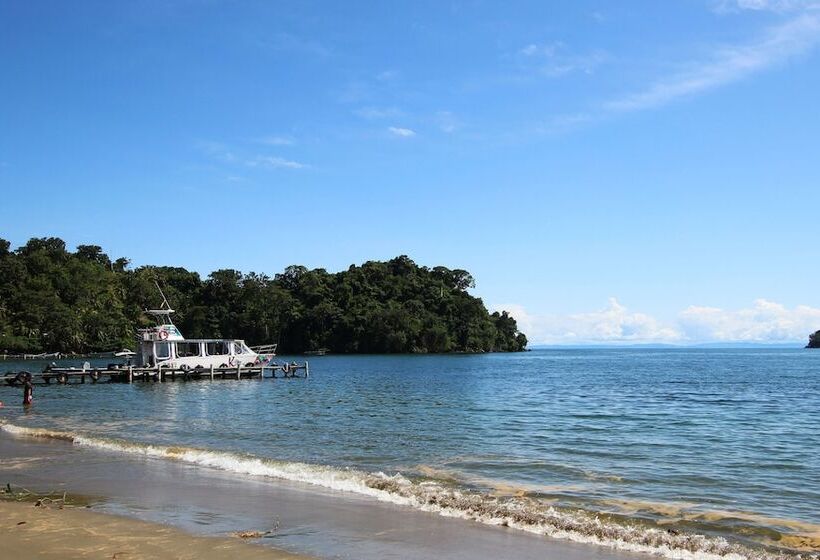 ホテル Nautilos Trigana