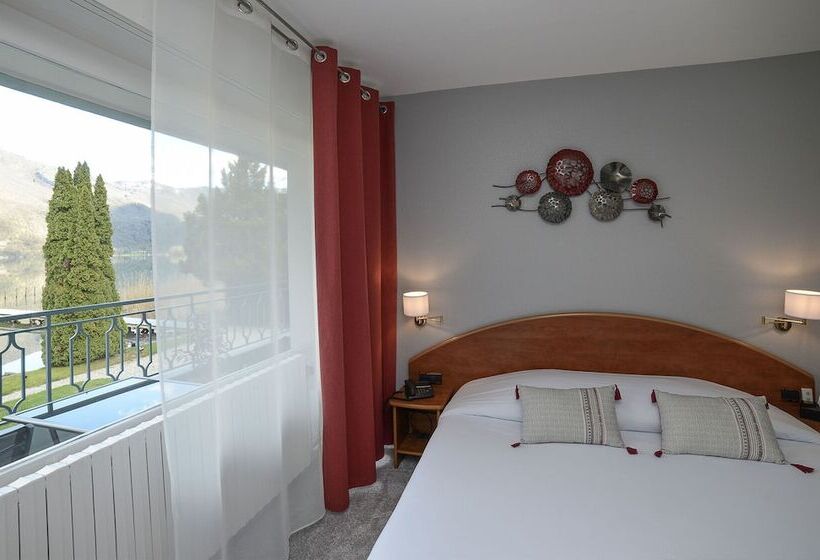 Отель Novalaise Plage