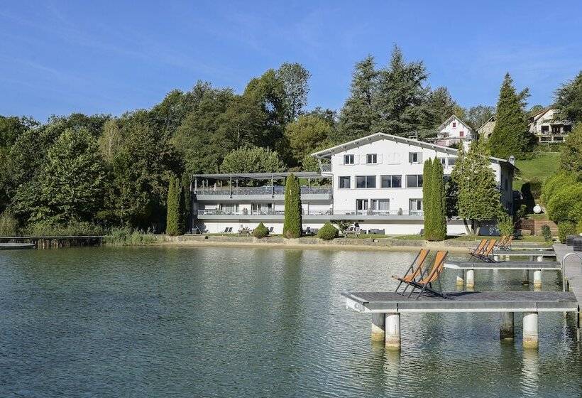 Отель Novalaise Plage