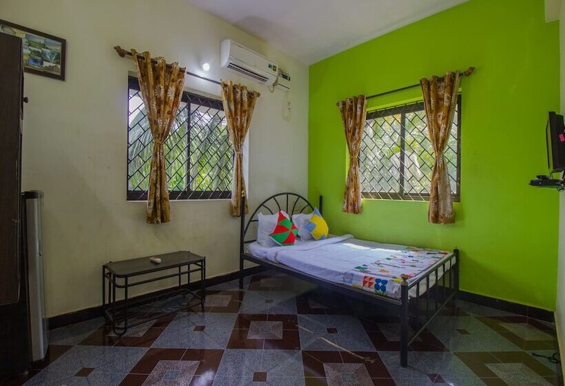 בית מלון כפרי Oyo Home 16412 Cozy Studio