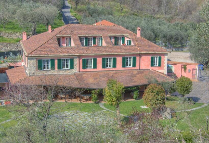 فندق Relais Borgofasceo