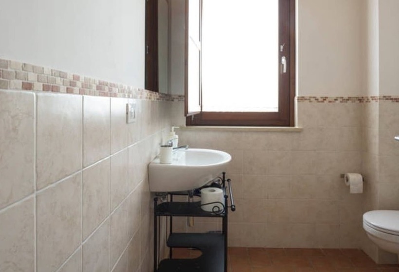 فندق ريفى Agriturismo Annarella