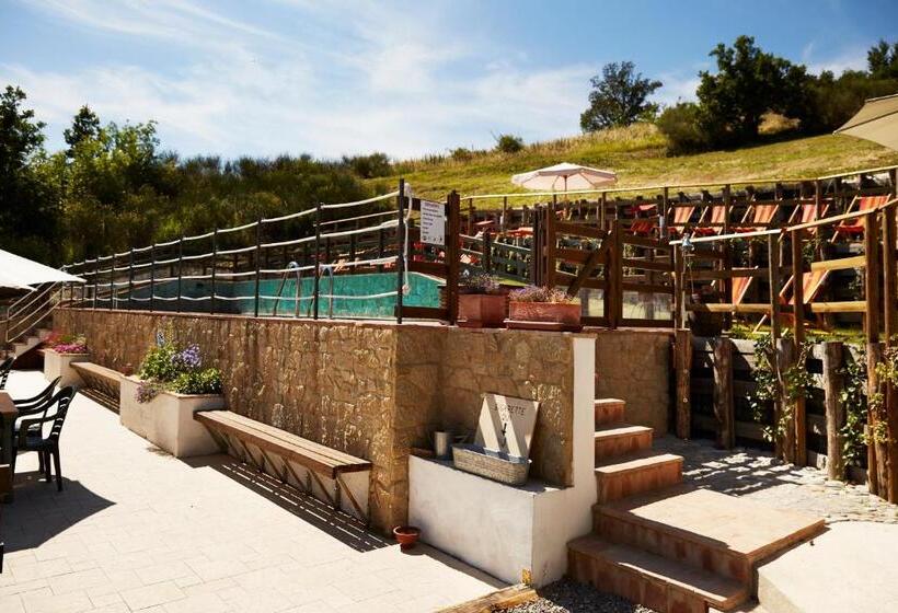 فندق ريفى Agriturismo Ca' Del Ciuco