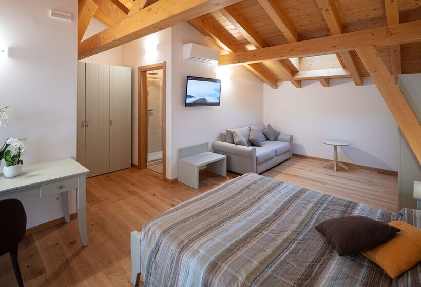 בית מלון כפרי Agriturismo I Comelli