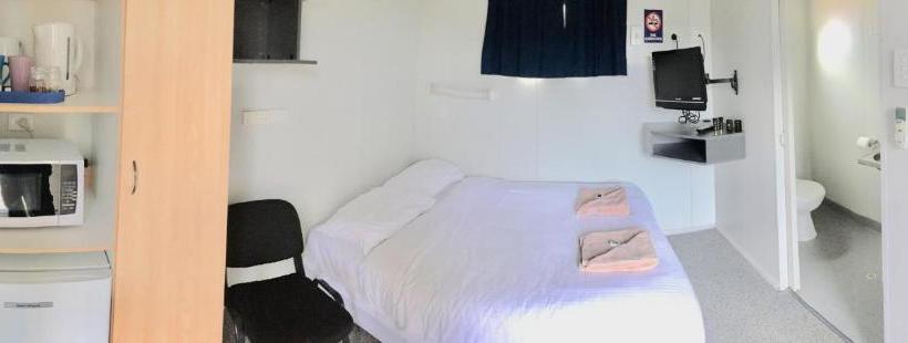 교외 호텔 Country Budget