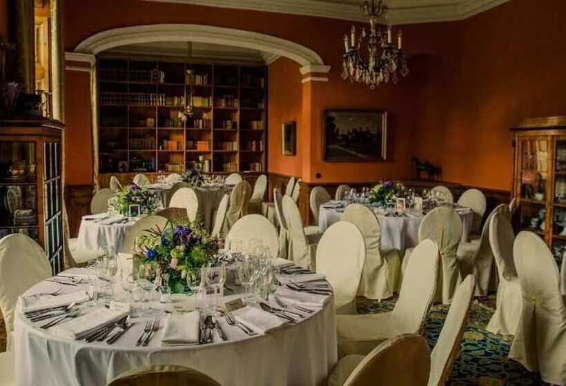 Отель Schloss Stülpe