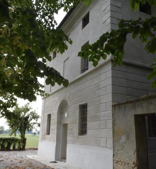 Ostello Castello Mina Della Scala