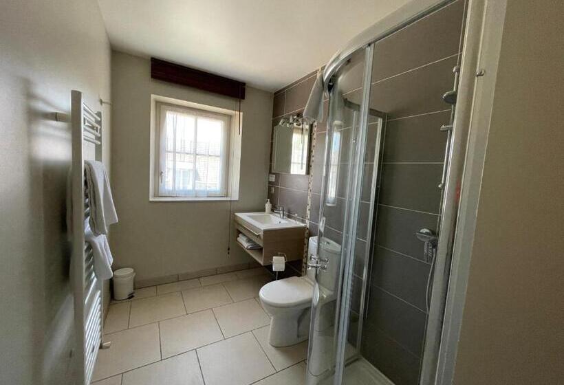 بنسيون Auberge Du Chasseur