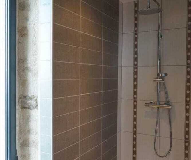 ペンション Bout De Cote