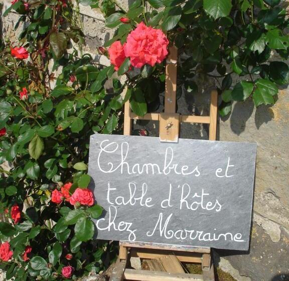 פנסיון Chez Marraine