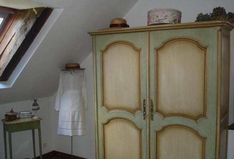 بنسيون Chez Marraine