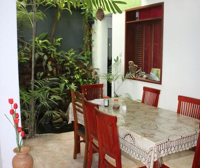 Пансион Comfystay Home Stay