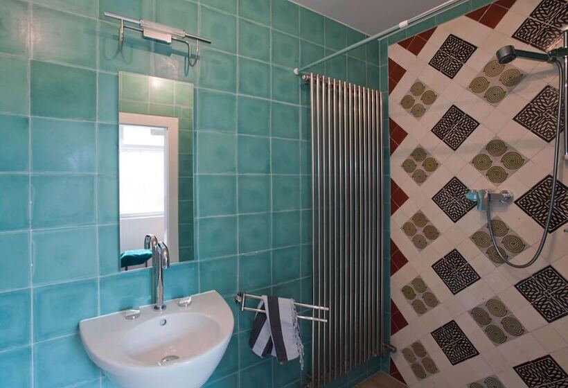 ペンション Die Burg Schöna   In A National Park