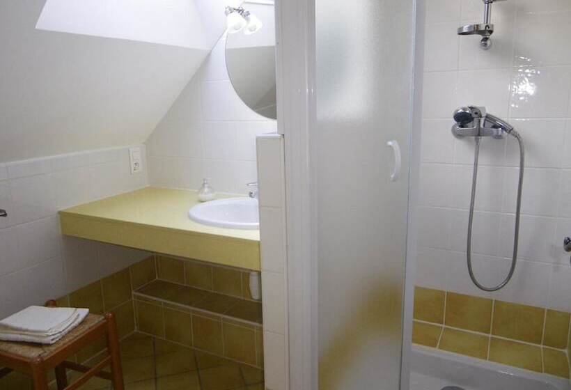 بنسيون L Espiatet   Les Gites