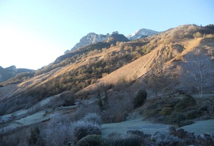 بنسيون L Espiatet   Les Gites