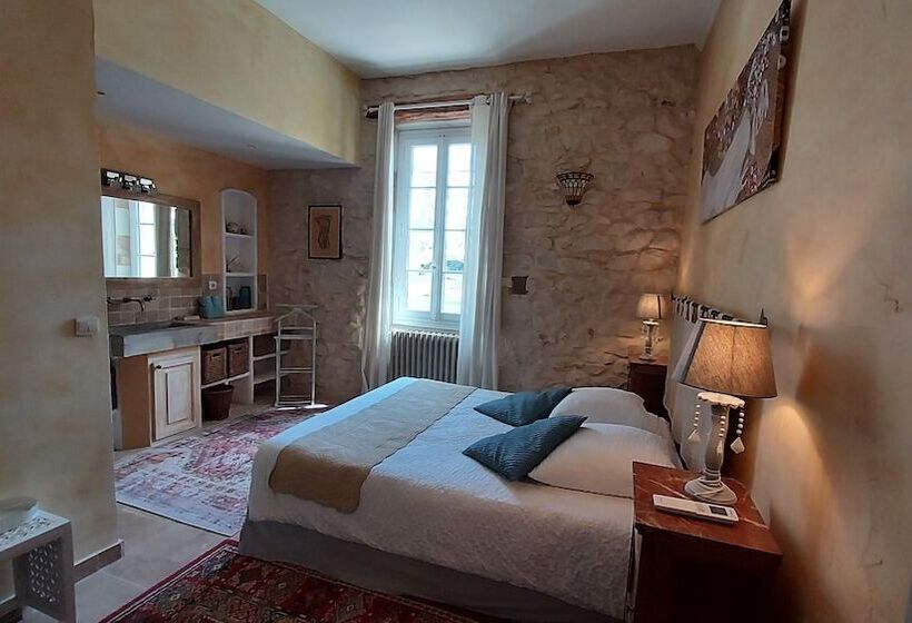 Пансион La Bastide Des Amouriers