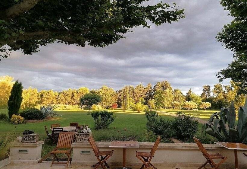 Пансион La Bastide Des Amouriers