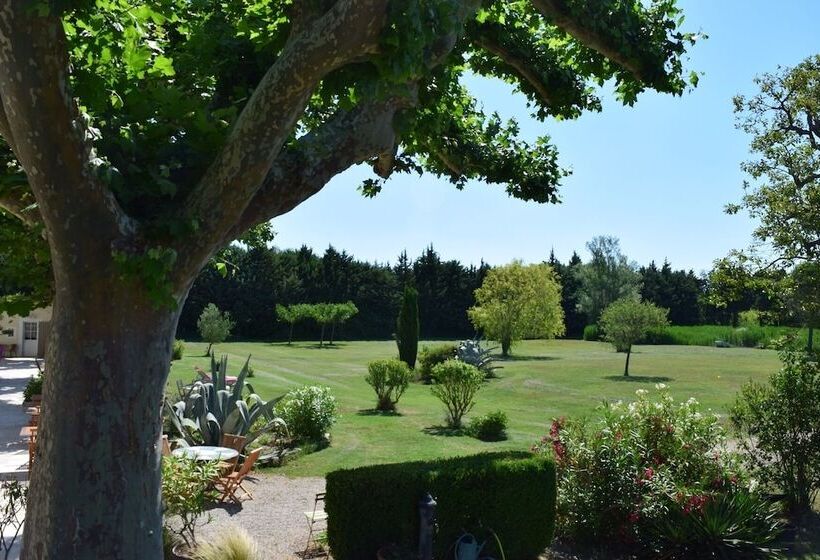 Пансион La Bastide Des Amouriers