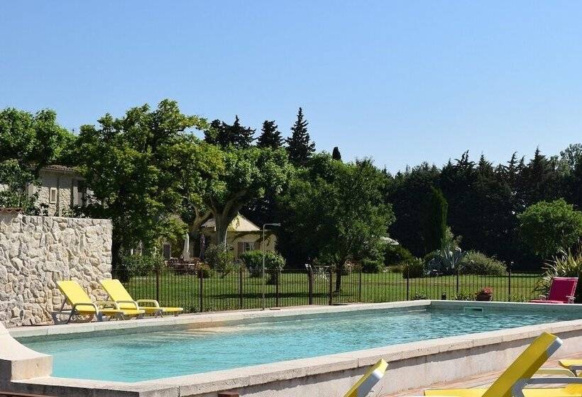 Пансион La Bastide Des Amouriers