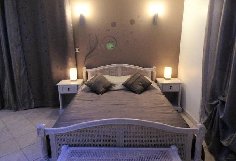 פנסיון La Grange De Georges