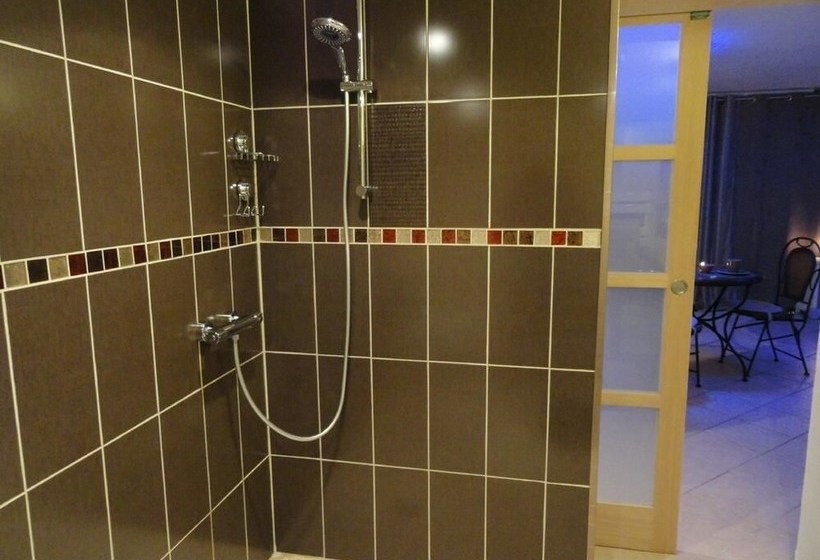 פנסיון La Grange De Georges