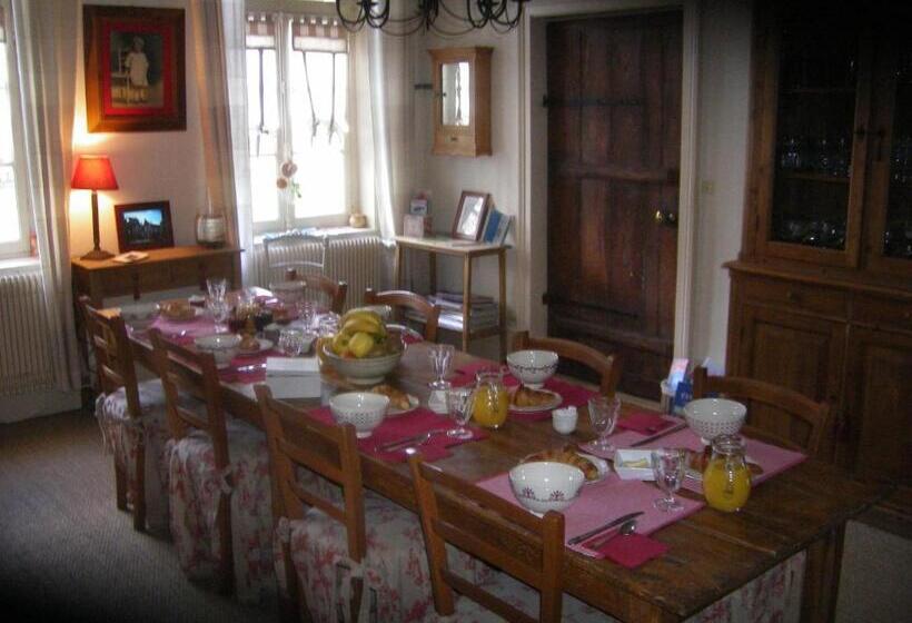 پانسیون Le Clos Des Hautes Loges
