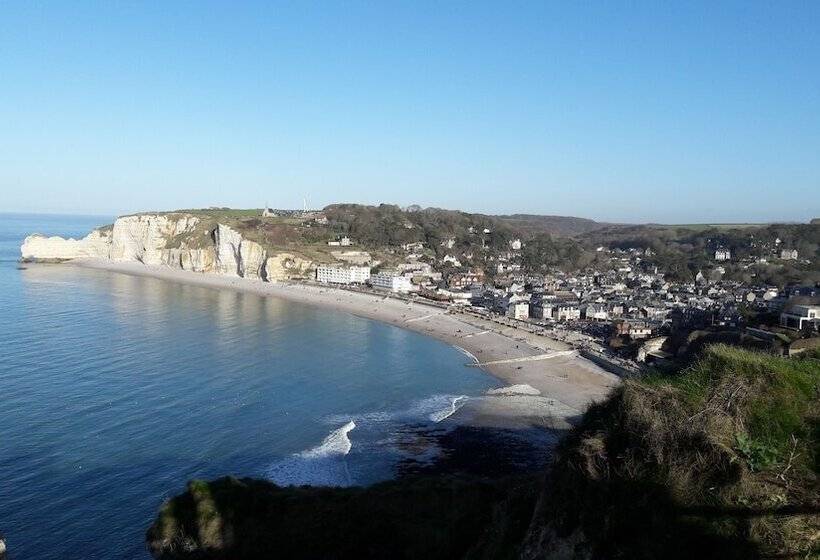 بنسيون Le Clos Des Pensées