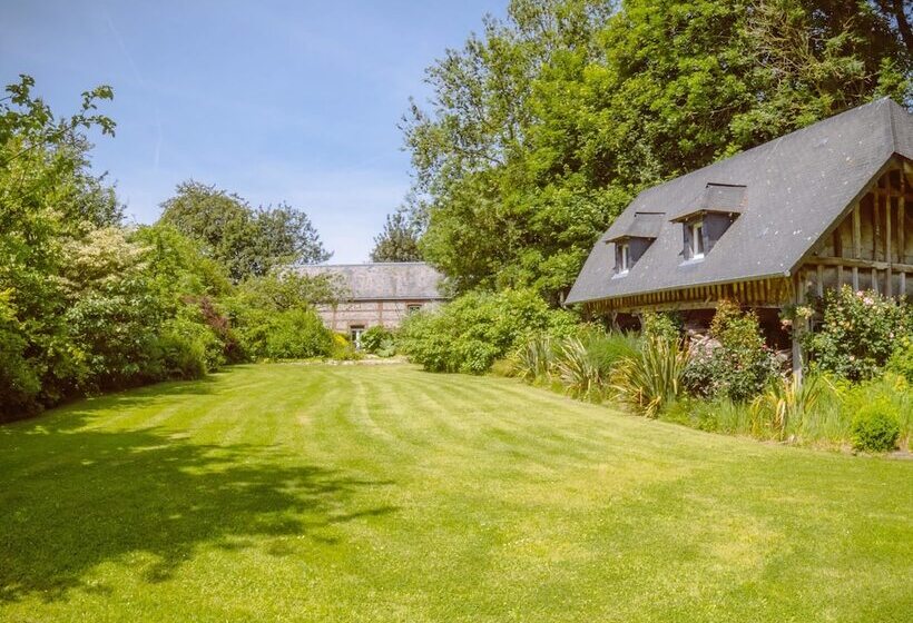 ペンション Le Domaine Des Platanes