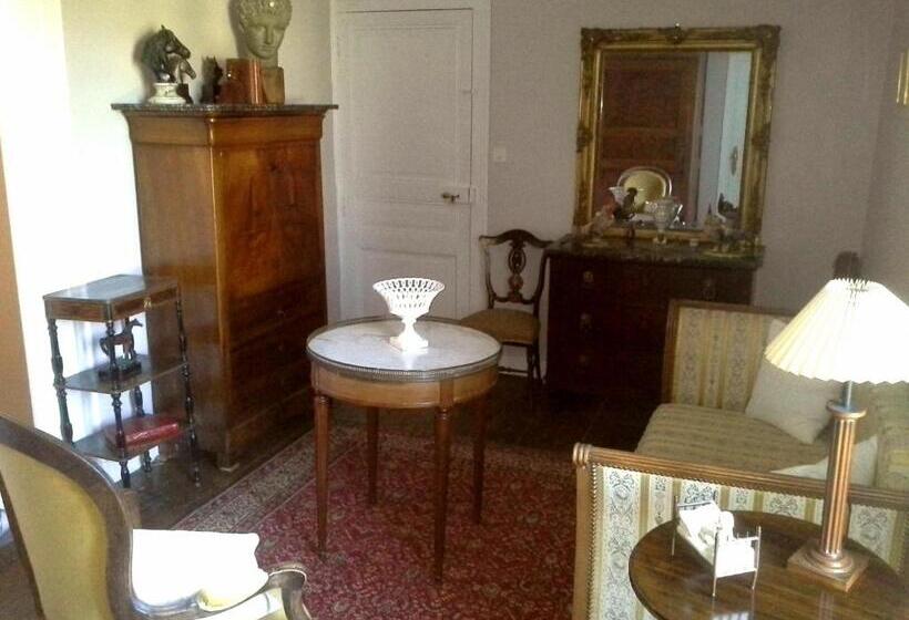 膳宿费 Le Logis De Ruelle