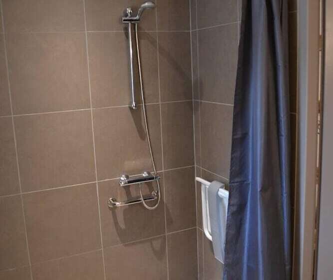 بنسيون Le Miel Et L'eau