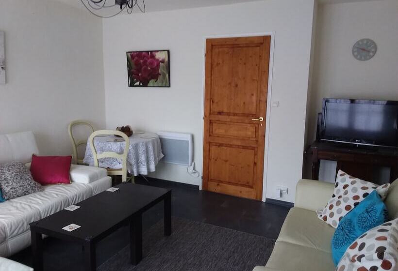 بنسيون Le Patronage