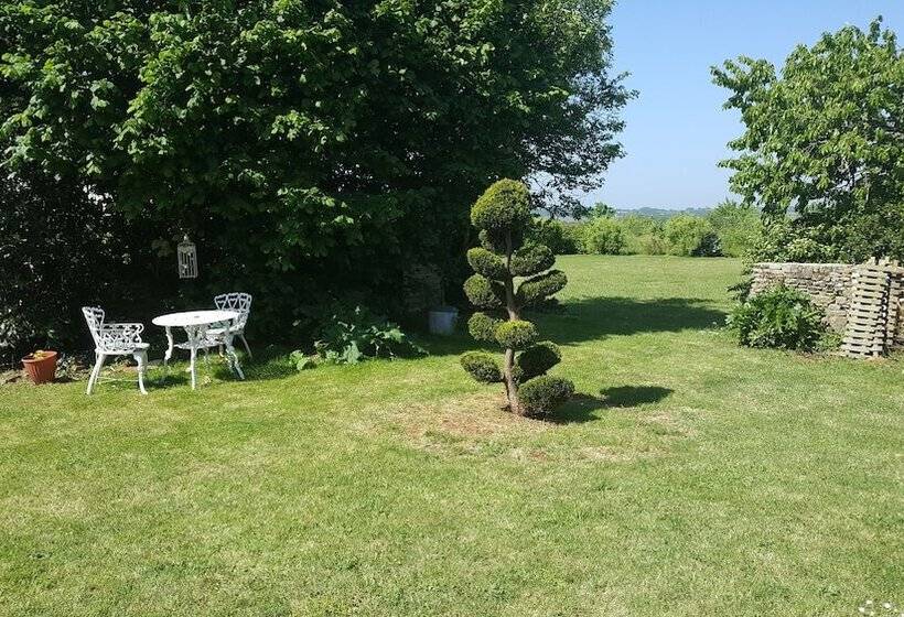 بنسيون Le Patronage