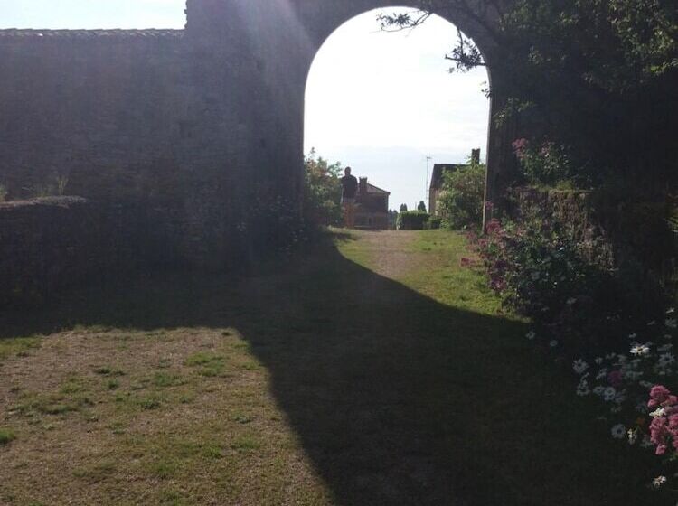 بنسيون Le Patronage