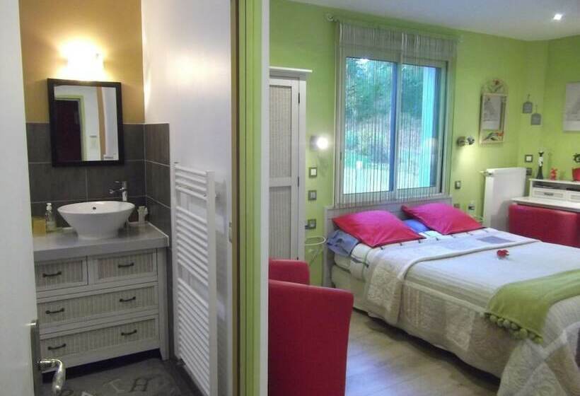 膳宿费 Ty Canal D Or