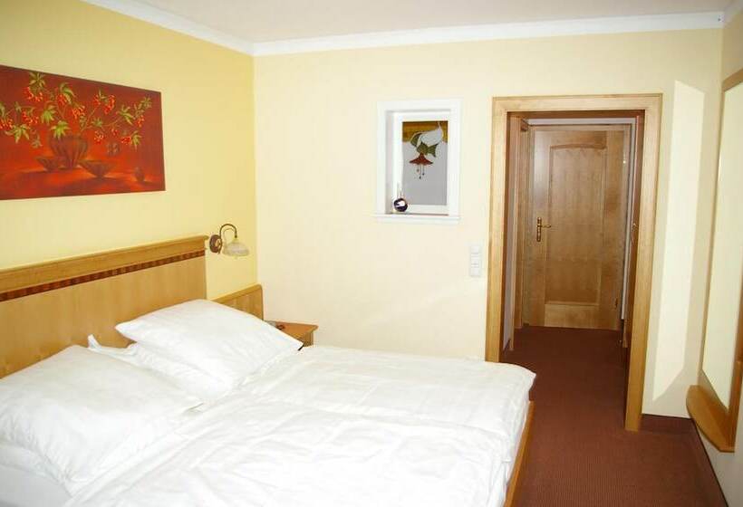 Pension Zur Alten Schmiede