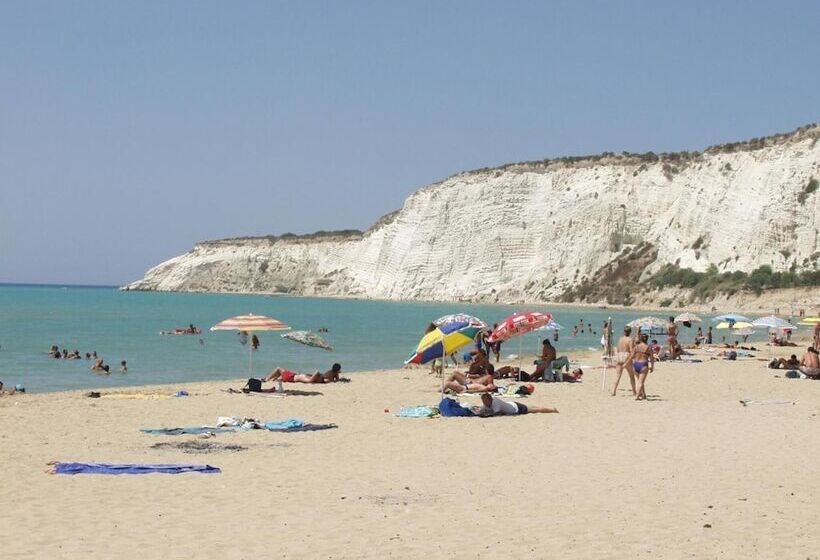 リゾートホテル Eraclea Minoa Village