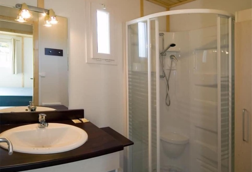 渡假胜地  Village De Gite   La Cascade