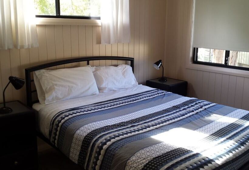 Wooli River Lodges