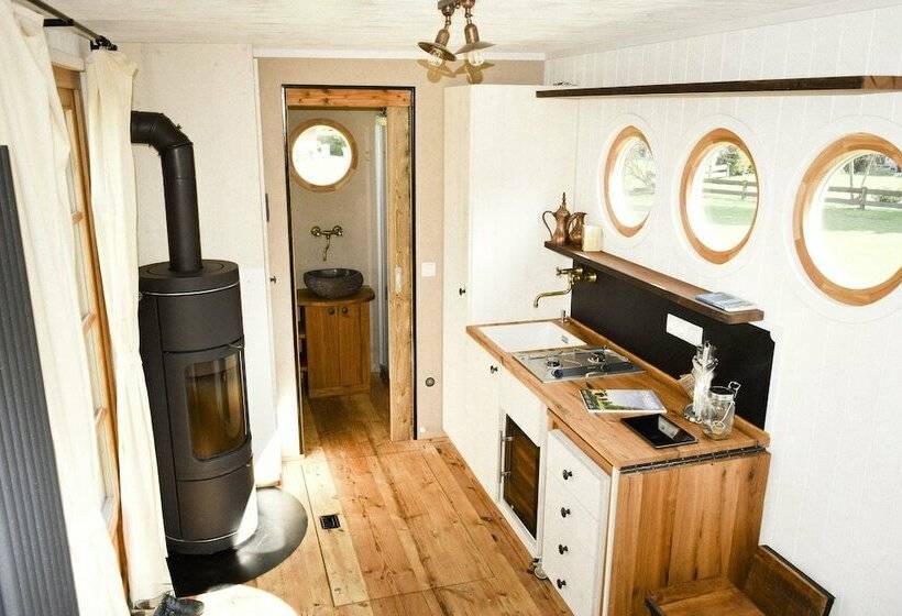 Almwagen Max Am Tegernsee