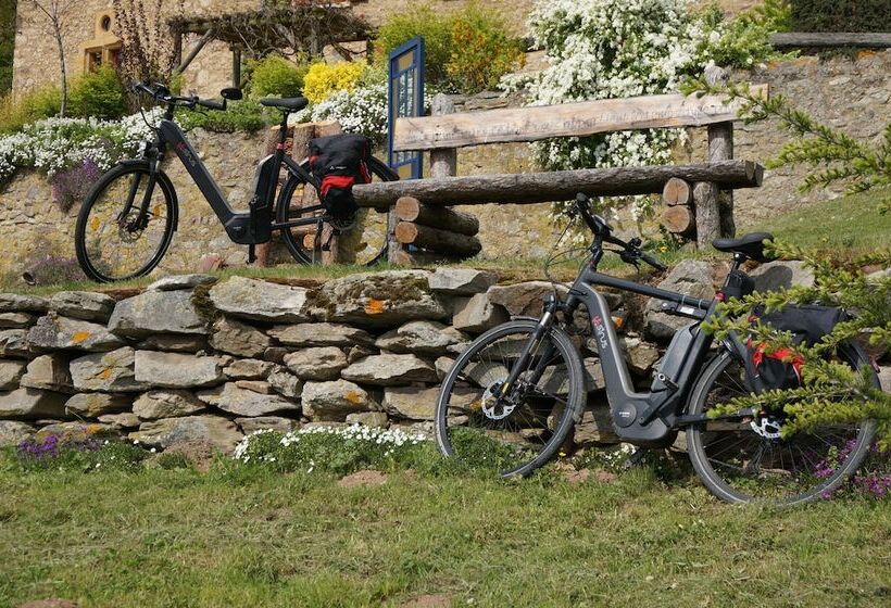 Bed and Breakfast Auberge Du Thiollet