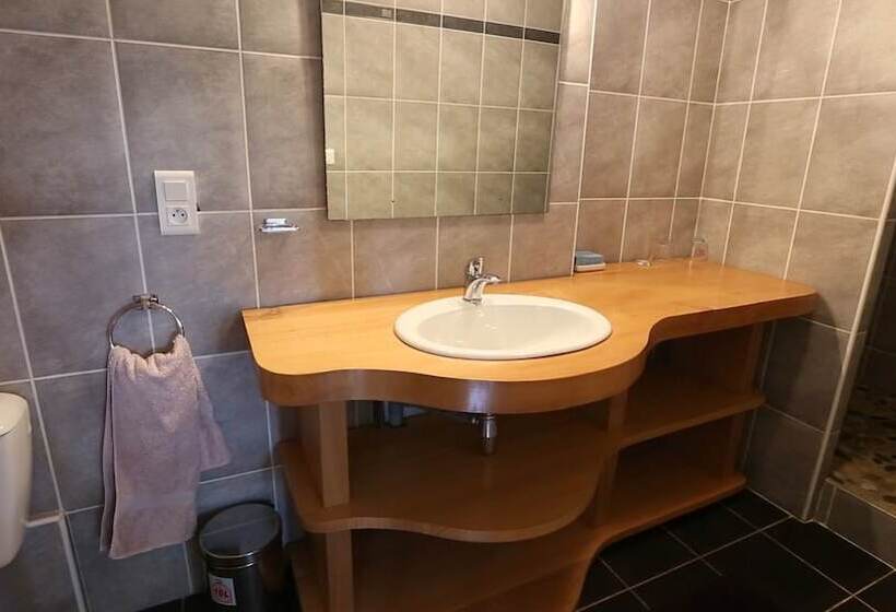 ベッドアンドブレックファースト Chambres D Hotes Azkena