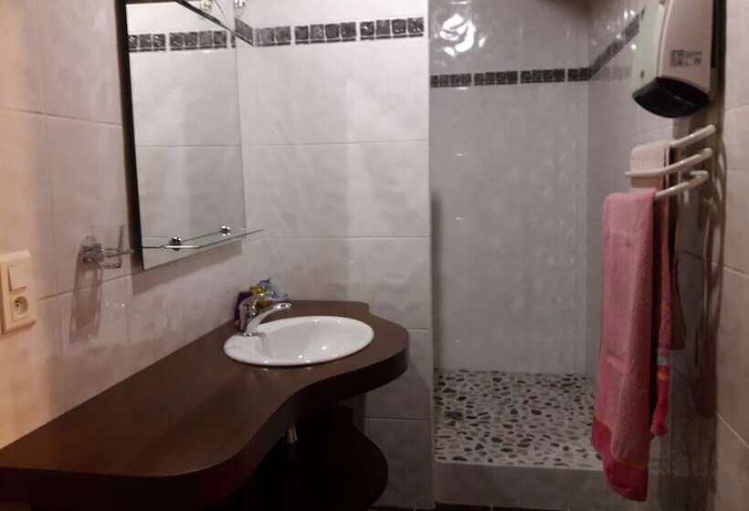 ベッドアンドブレックファースト Chambres D Hotes Azkena