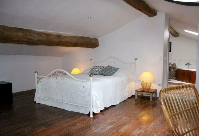 Bed and Breakfast Chambres D Hôtes La Luciole