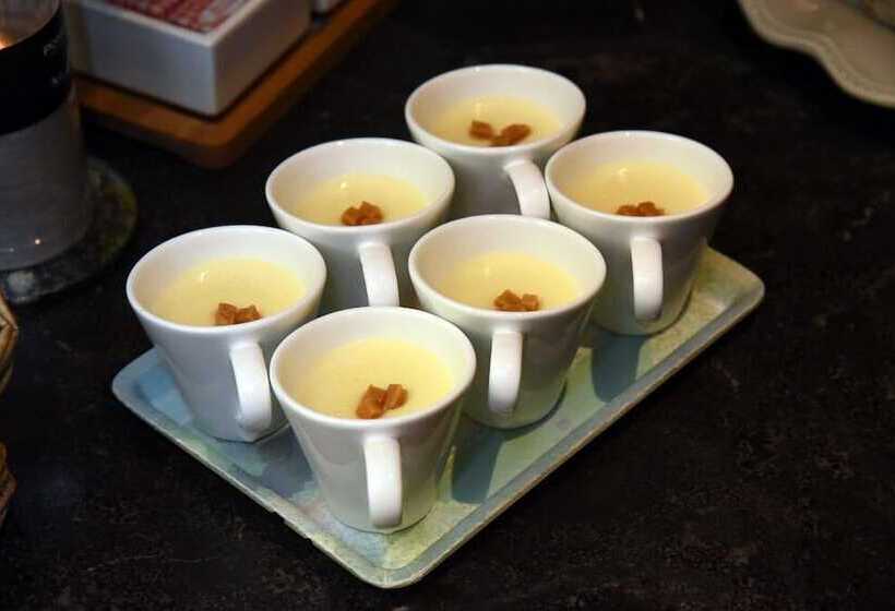 مبيت وإفطار La Correrie