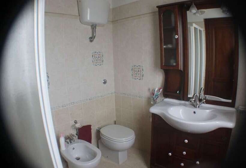 مبيت وإفطار La Fonte Di Nioli