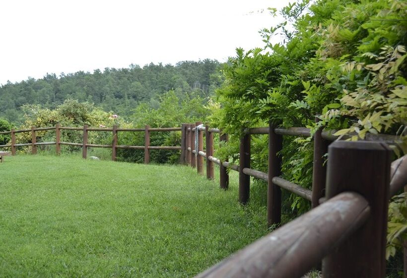 مبيت وإفطار La Fonte Di Nioli