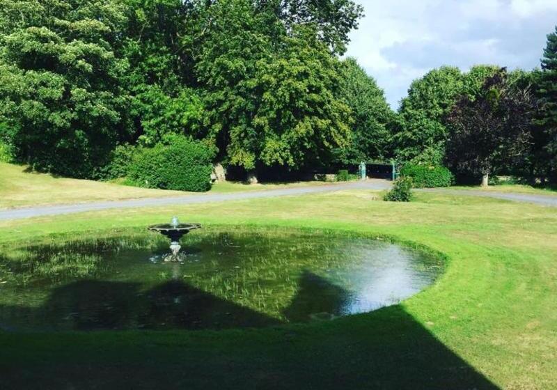 مبيت وإفطار Le Chateau D Asnieres En Bessin