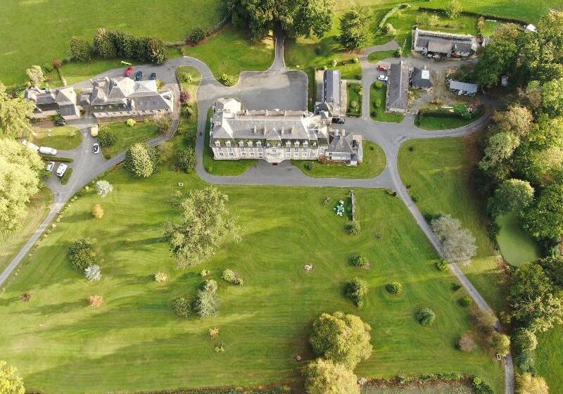 مبيت وإفطار Chateau Des Monts